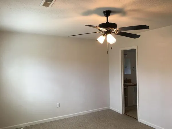 $1,950 | 8057 Eberly Avenue, North Charleston, SC 29420