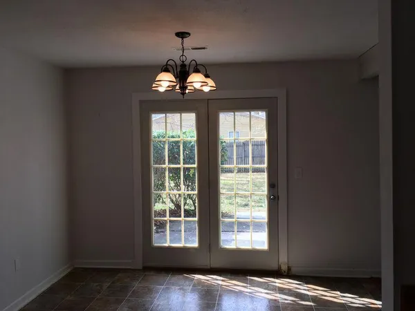 $1,950 | 8057 Eberly Avenue, North Charleston, SC 29420