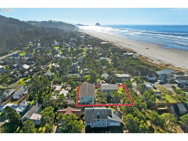 $950,000 | 5750 Holly Avenue, Cloverdale, OR 97112