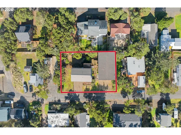 $950,000 | 5750 Holly Avenue, Cloverdale, OR 97112