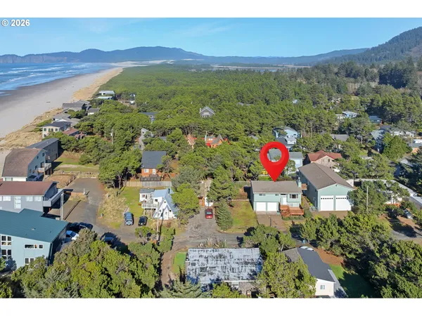 $950,000 | 5750 Holly Avenue, Cloverdale, OR 97112