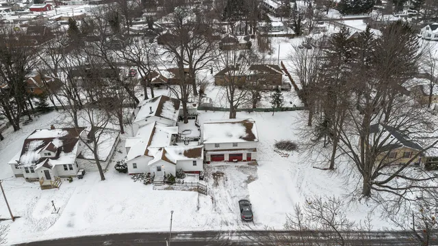 $395,000 | 2854 Oak Street, Stevensville, MI 49127