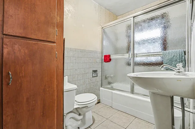 $395,000 | 2854 Oak Street, Stevensville, MI 49127