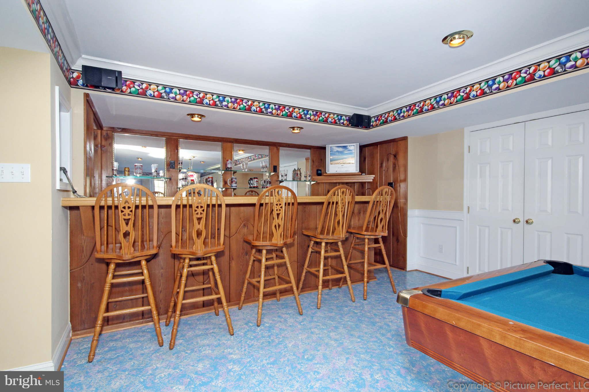 11771 Ridgeway Drive Monrovia, MD 21770 - Photo 18 of 30 Bar