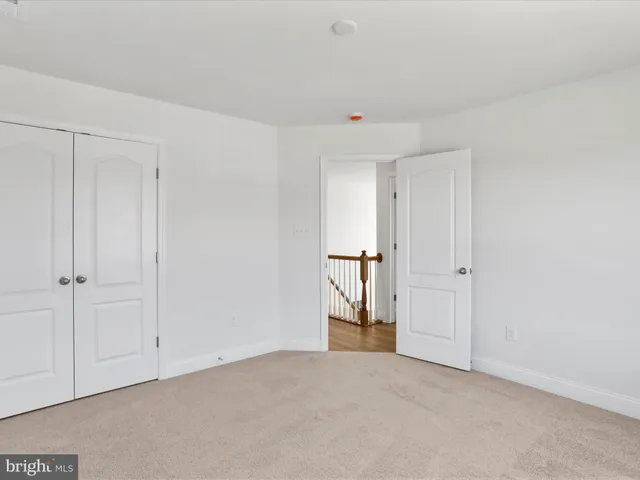 $565,900 | 127 Sussex Drive, Falling Waters, WV 25419