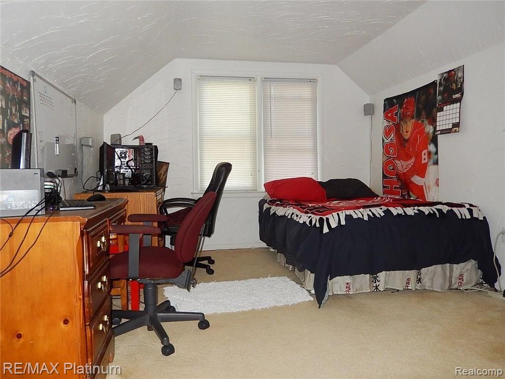 323 Riddle Street Howell, MI 48843 - Photo 36 of 49 37.JPG