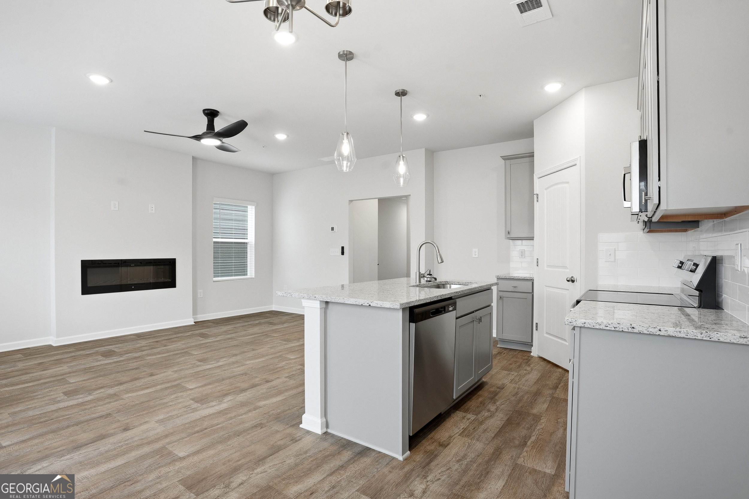 11526 Kimberly Way Hampton, GA 30228 - Photo 23 of 30