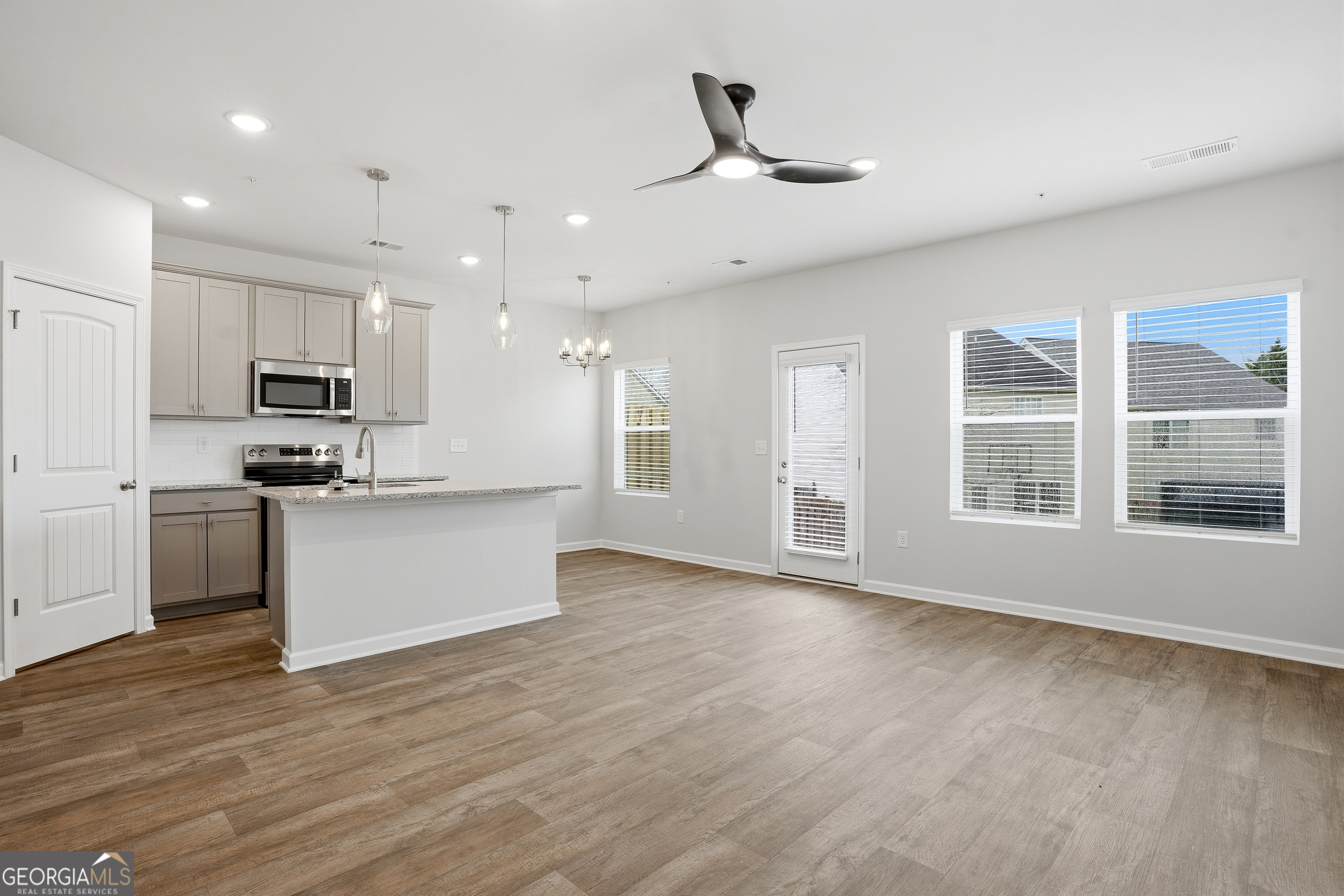 11526 Kimberly Way Hampton, GA 30228 - Photo 25 of 30