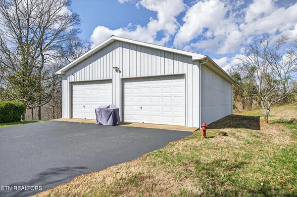 $350,000 | 1541 Hassler Loop, Byrdstown, TN 38549