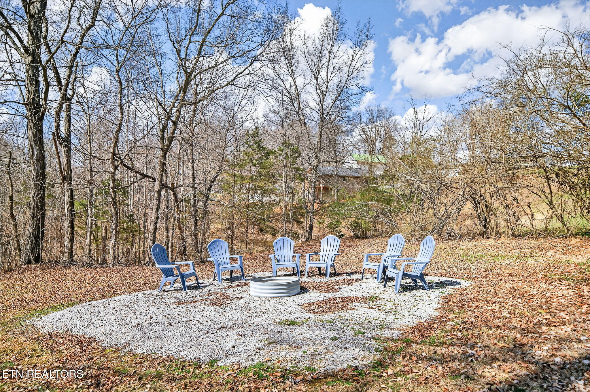 1541 Hassler Loop Byrdstown, TN 38549 - Photo 7 of 34 15-web-or-mls-1541 Hassler Lp_073_TNPC