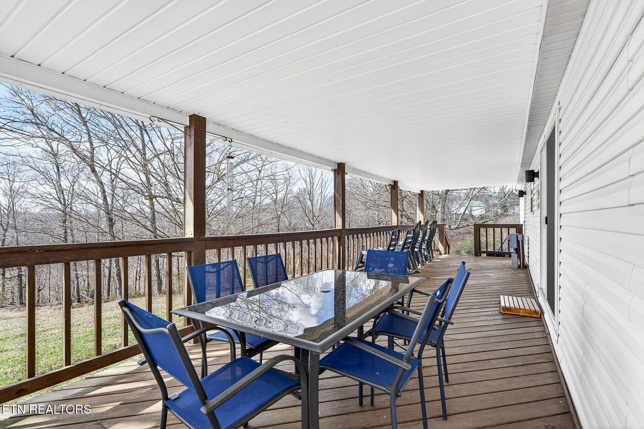 1541 Hassler Loop Byrdstown, TN 38549 - Photo 10 of 34 17-web-or-mls-1541 Hassler Lp_083_TNPC