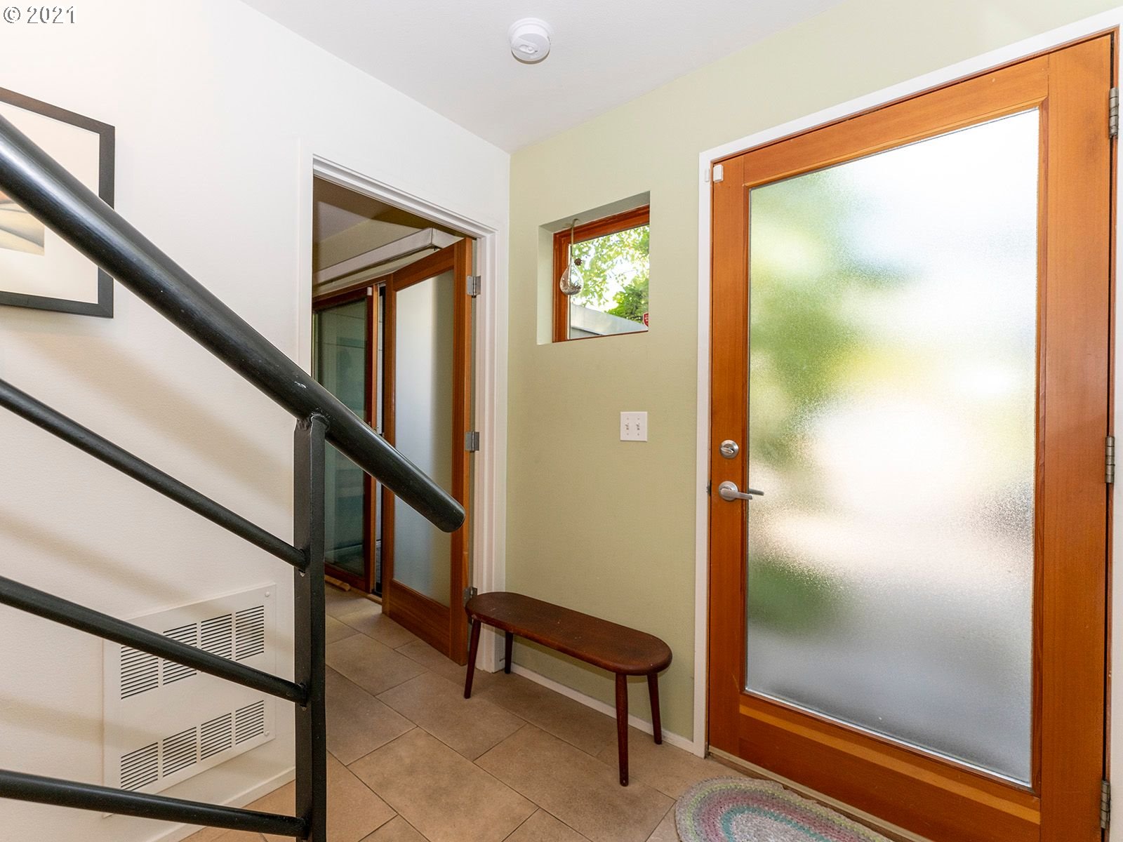 5823 Northeast Center Commons Way Portland, OR 97213 - Photo 2 of 27 Gallery Image 2
