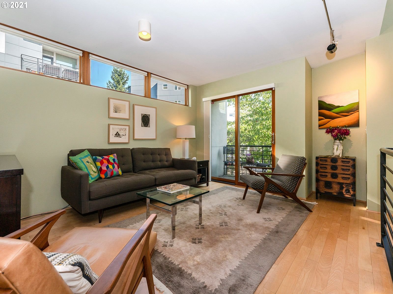 5823 Northeast Center Commons Way Portland, OR 97213 - Photo 6 of 27 Gallery Image 6