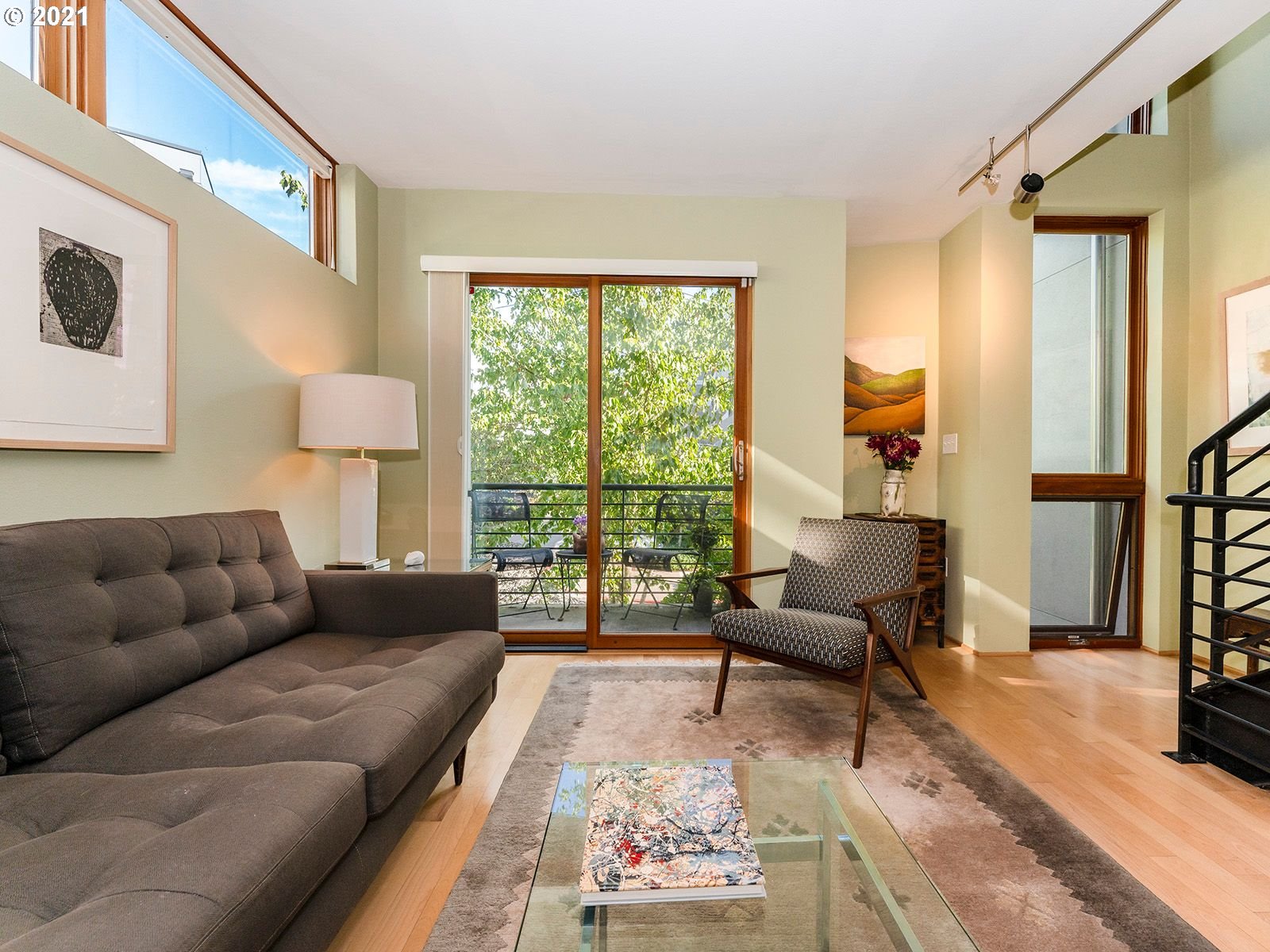 5823 Northeast Center Commons Way Portland, OR 97213 - Photo 7 of 27 Gallery Image 7