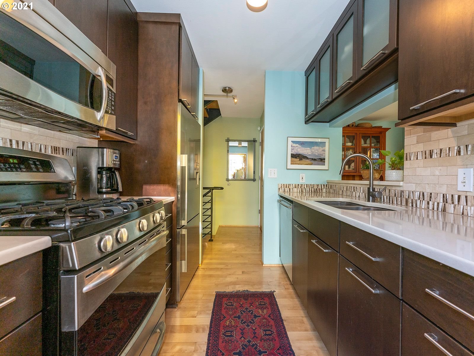 5823 Northeast Center Commons Way Portland, OR 97213 - Photo 9 of 27 Gallery Image 9