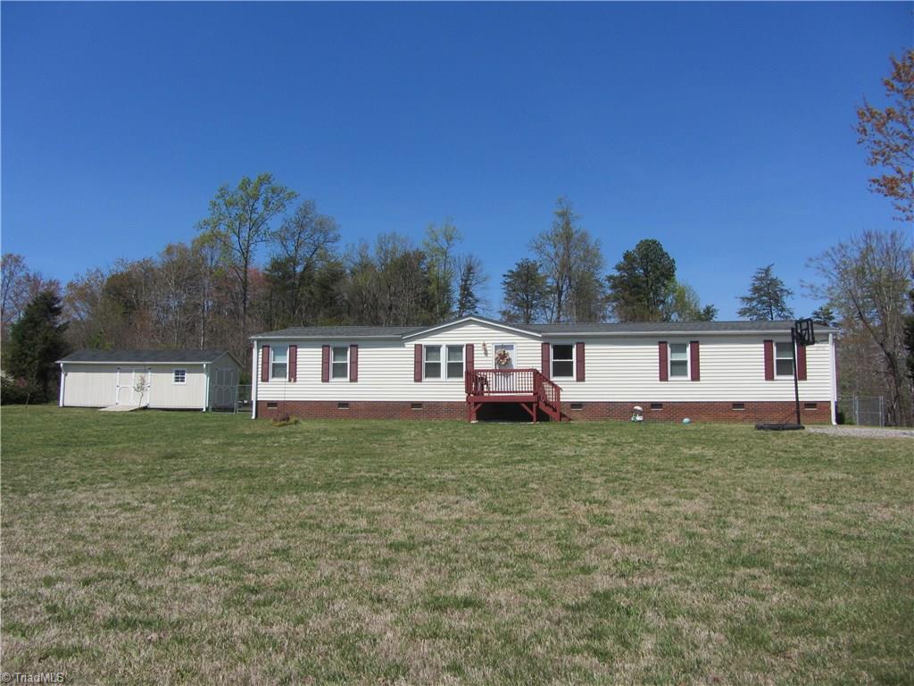 130 Foxwood Road Madison, NC 27025 - Photo 2 of 12 Gallery Image 2