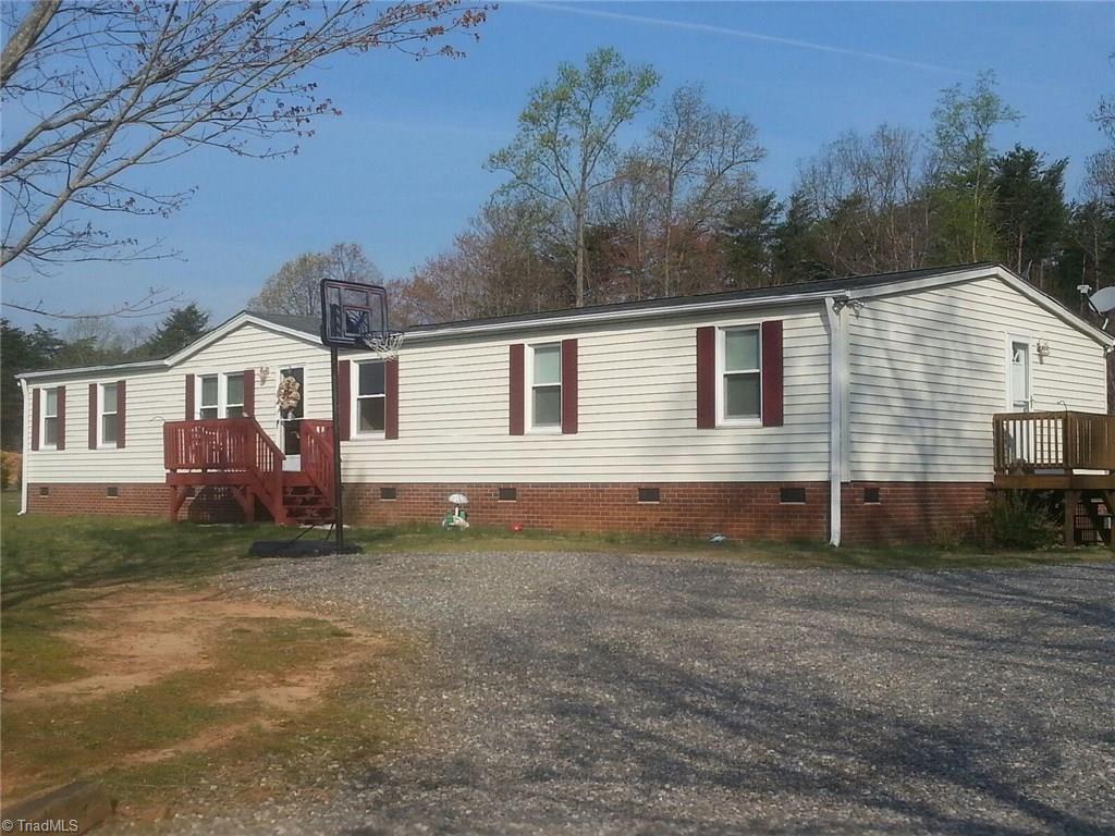 130 Foxwood Road Madison, NC 27025 - Photo 8 of 12 Gallery Image 8