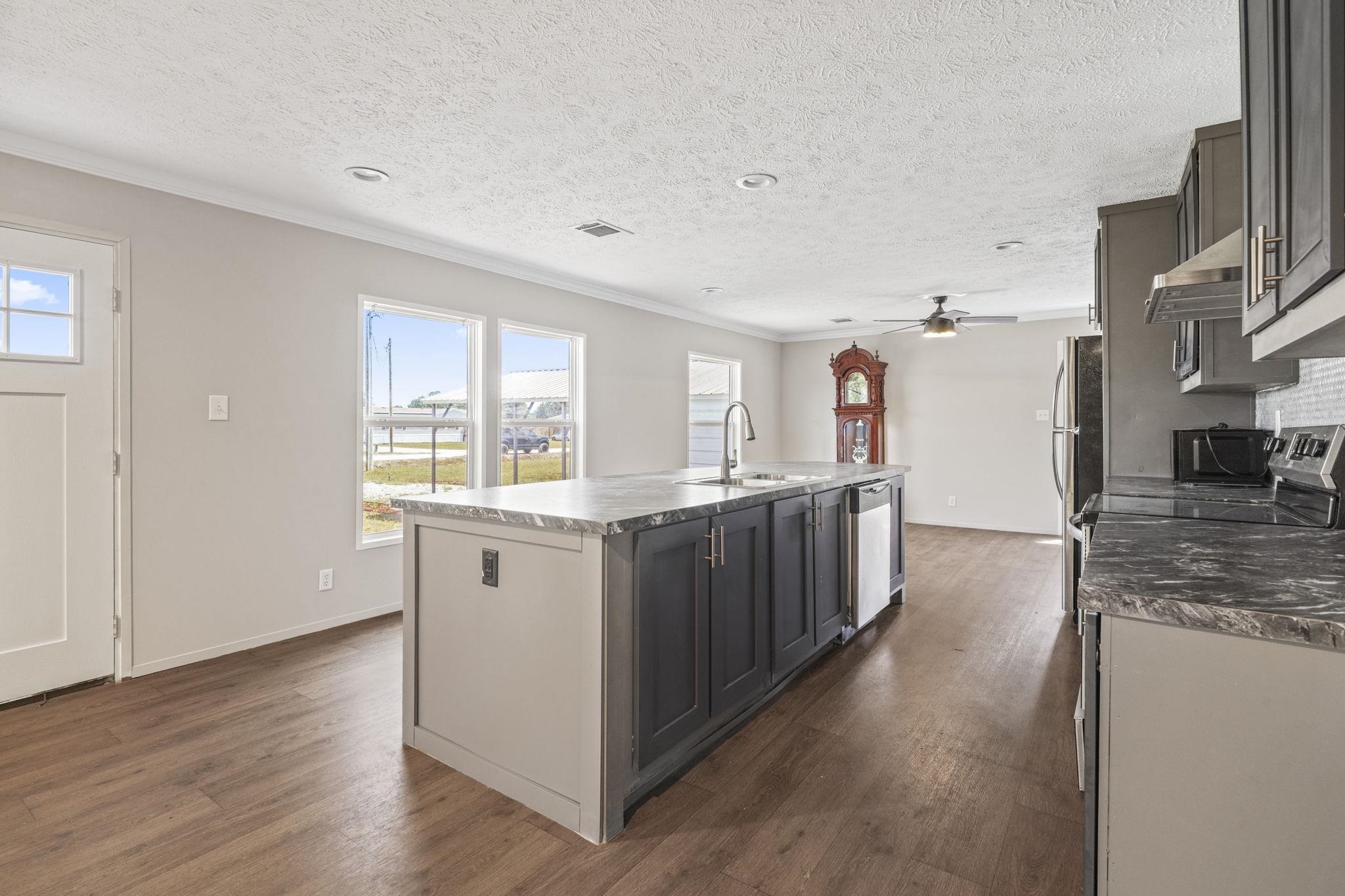 3288 Marshland Road Aynor, SC 29511 - Photo 6 of 33
