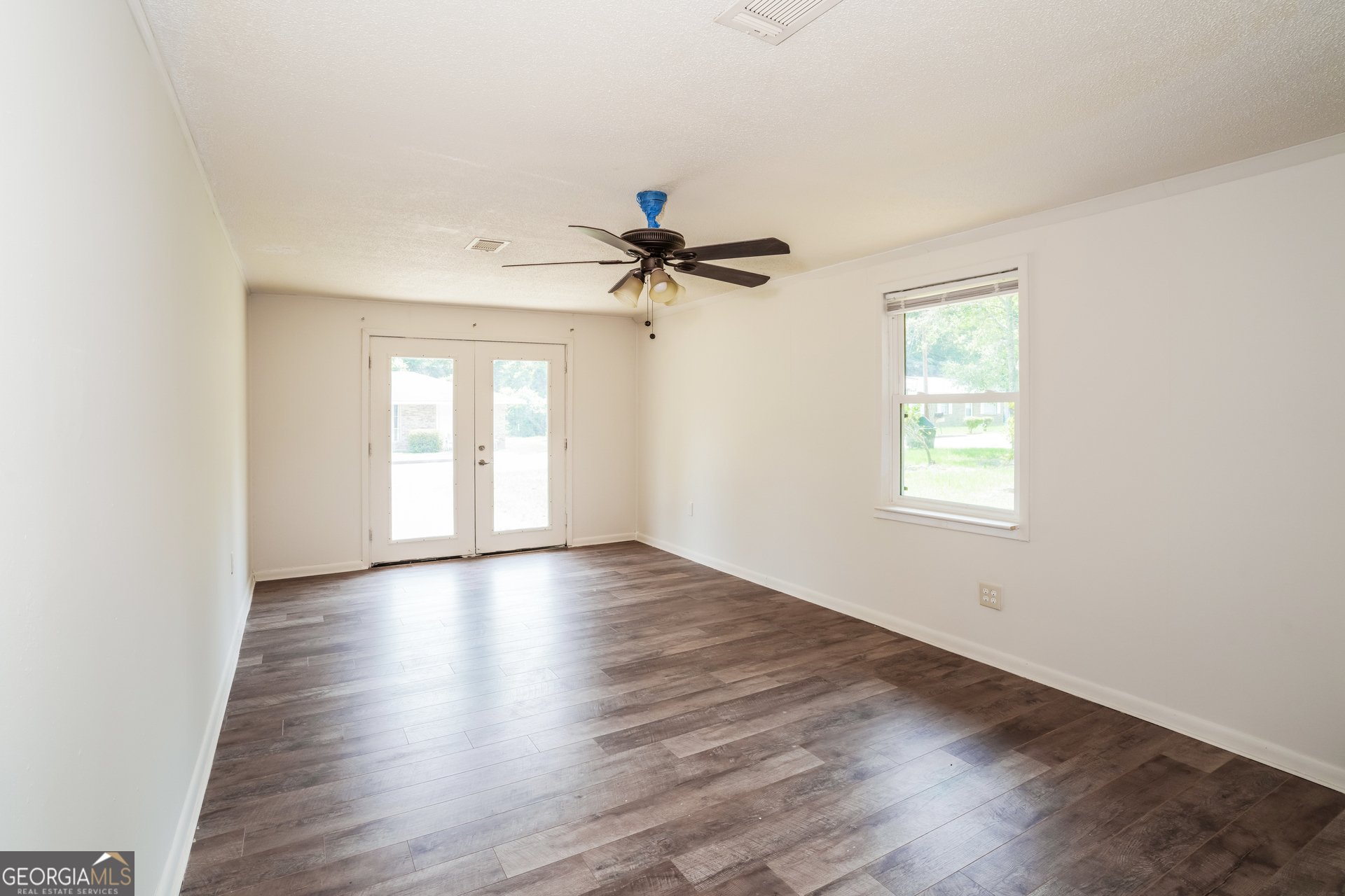 733 Sutton Street Jesup, GA 31545 - Photo 29 of 40