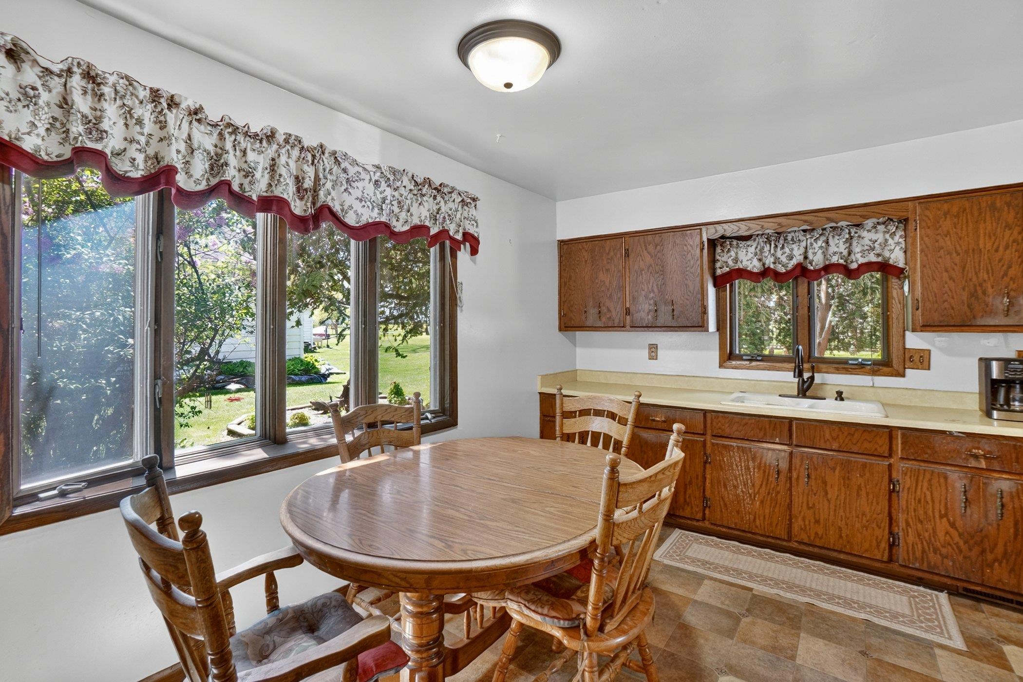 415 North High Street Randolph, WI 53956 - Photo 4 of 23