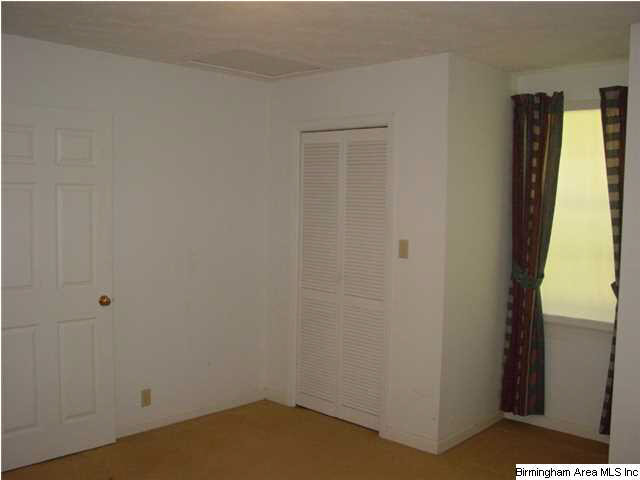 6301 Weaver Road Anniston, AL 36206 - Photo 10 of 27