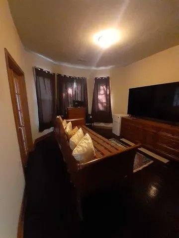 $315,000 | 5514 South Winchester Avenue, Chicago, IL 60636