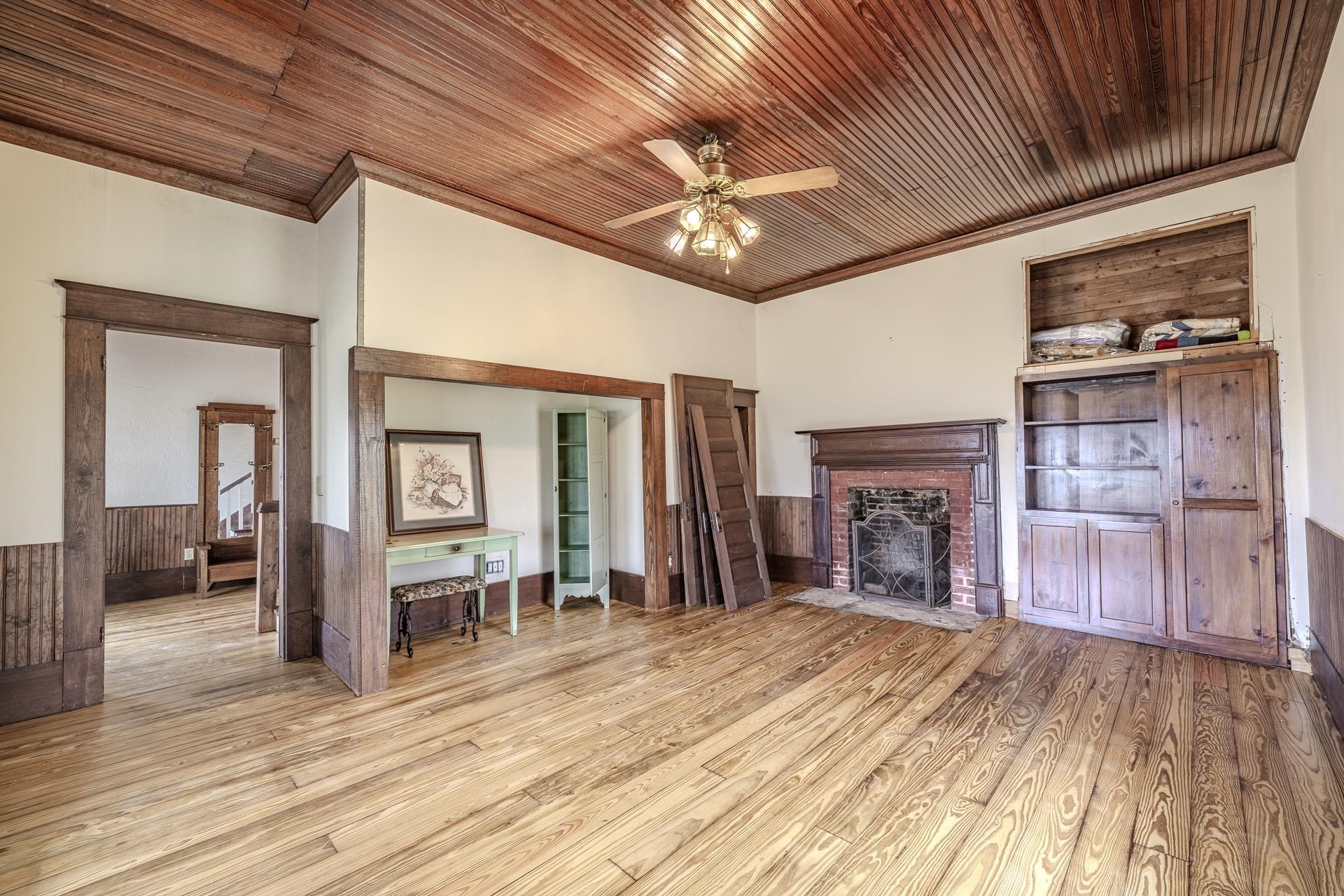 2055 Kendrick Road Michie, TN 38357 - Photo 21 of 37 a view of livingroom with kitchen and furniture