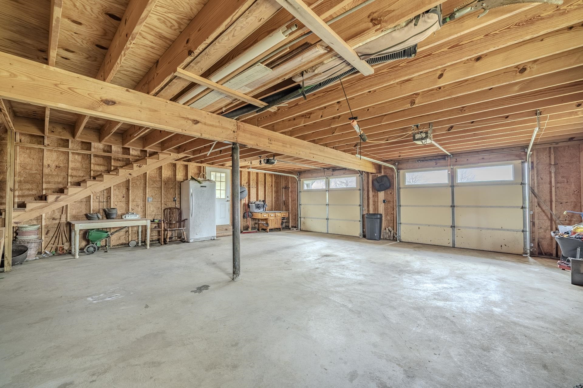2055 Kendrick Road Michie, TN 38357 - Photo 28 of 37 a view of a big room with closet area