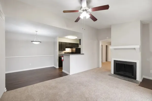 $1,192 | 2800 South Ashford Road, Unit 611, Houston, TX 77082