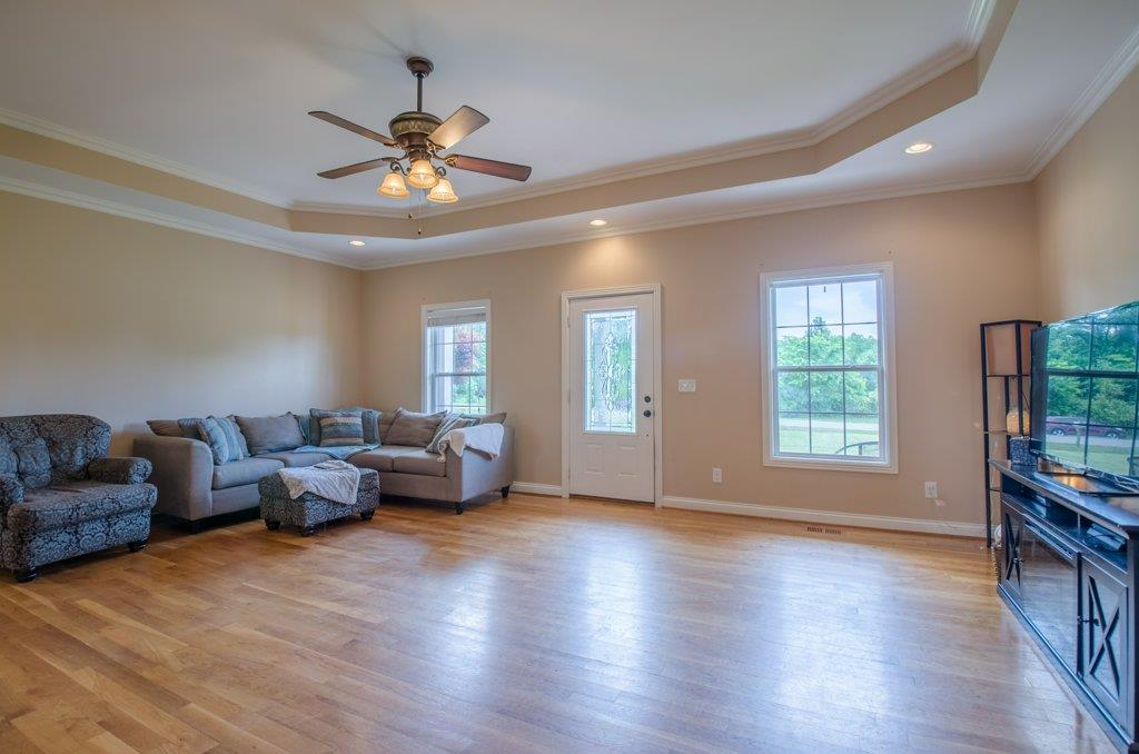 962 Mt Vernon Road Bethpage, TN 37022 - Photo 4 of 23 a living room with furniture and a large window