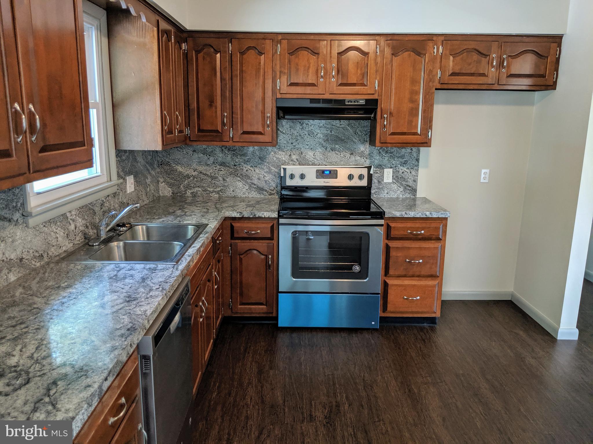 4631 Bossler Road Elizabethtown, PA 17022 - Photo 15 of 39 Gallery Image 15