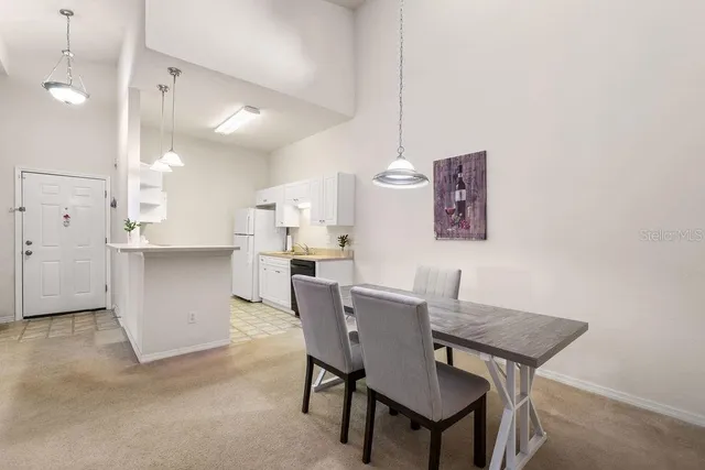 $169,900 | 185 North Pearl Lake Causeway, Unit 214, Altamonte Springs, FL 32714