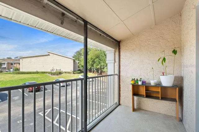 $169,900 | 185 North Pearl Lake Causeway, Unit 214, Altamonte Springs, FL 32714