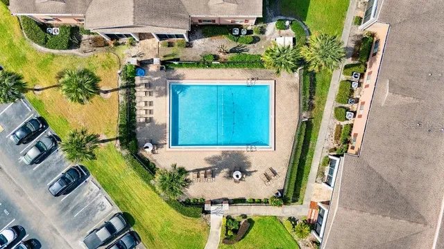 $169,900 | 185 North Pearl Lake Causeway, Unit 214, Altamonte Springs, FL 32714