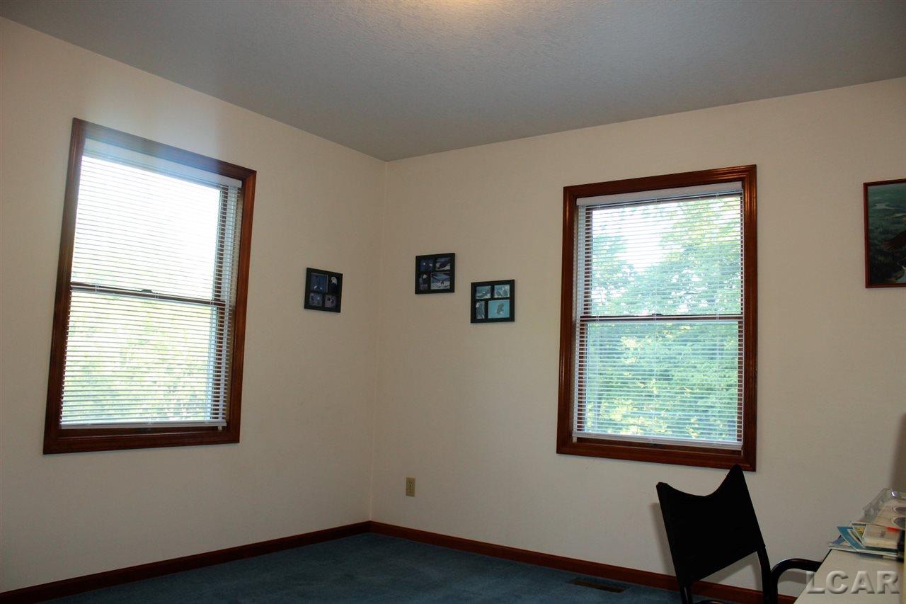 6277 Forrister Road Adrian, MI 49221 - Photo 35 of 68 31350620-34.JPG