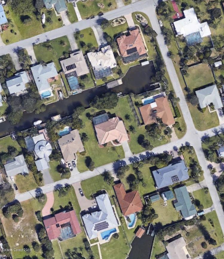 340 Riggs Avenue Melbourne Beach, FL 32951 - Photo 4 of 49 IMG_1846 (1)