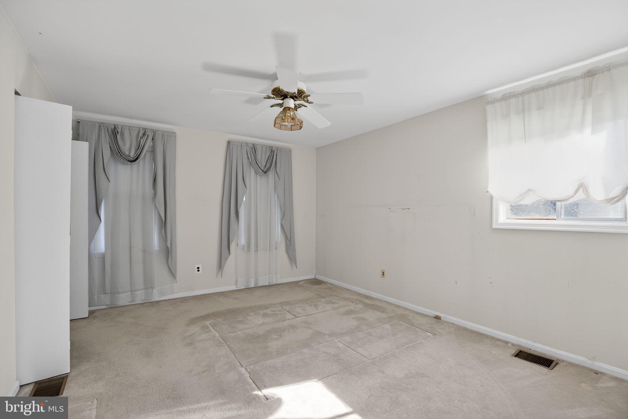 9009 Ivanhoe Road Fort Washington, MD 20744 - Photo 16 of 31