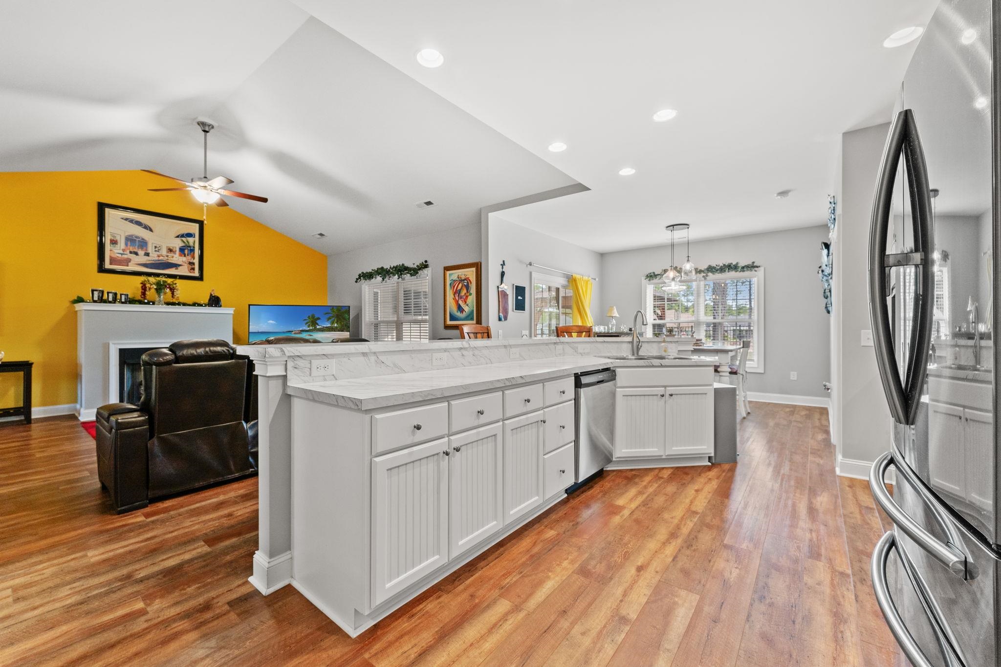 808 Stone Pine Court Loris, SC 29569 - Photo 3 of 47