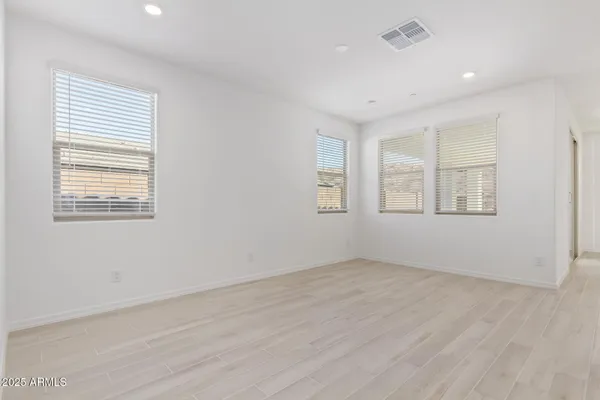 $2,495 | 21301 West Roanoke Avenue, Buckeye, AZ 85396
