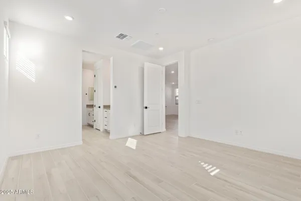 $2,495 | 21301 West Roanoke Avenue, Buckeye, AZ 85396