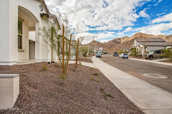 $2,495 | 21301 West Roanoke Avenue, Buckeye, AZ 85396