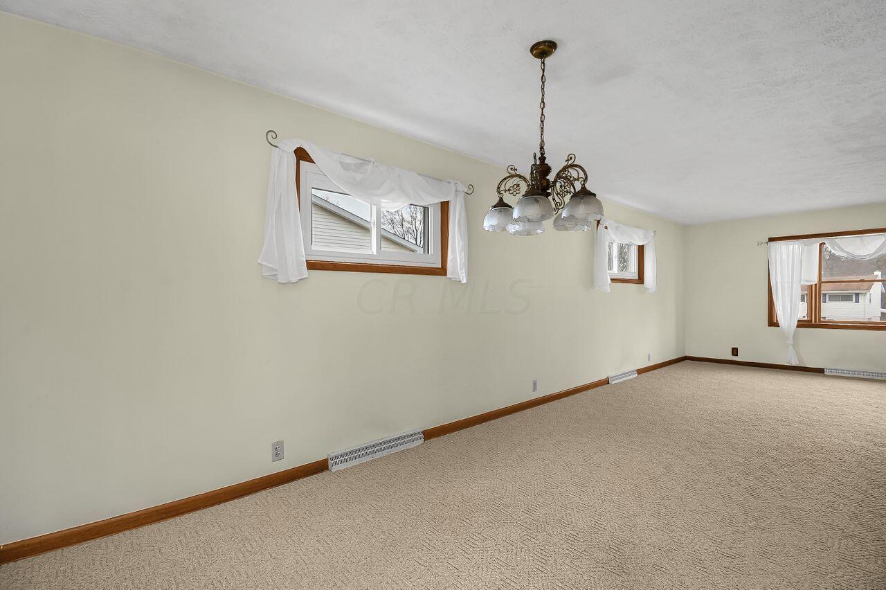 132 Overdrive Road Newark, OH 43056 - Photo 6 of 28 DSC_4984