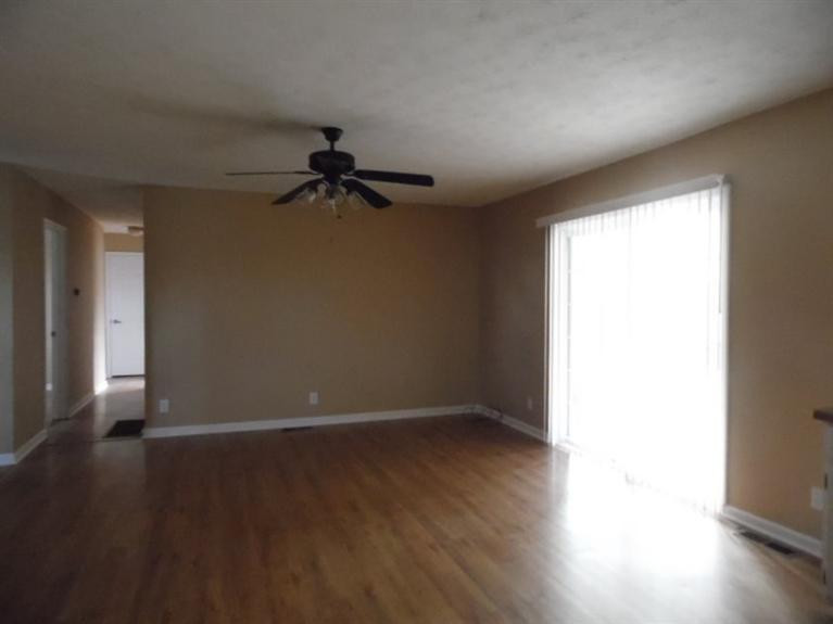 1272 Hickory Grove Road Lawrenceburg, KY 40342 - Photo 6 of 12 Photo 6