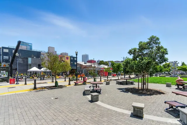 $1,550,000 | 615-617 Octavia Street, San Francisco, CA 94102