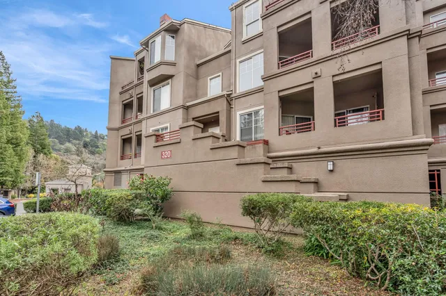 $349,000 | 320 Caldecott Lane, Unit 116, Oakland, CA 94618