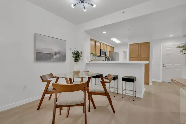 $349,000 | 320 Caldecott Lane, Unit 116, Oakland, CA 94618