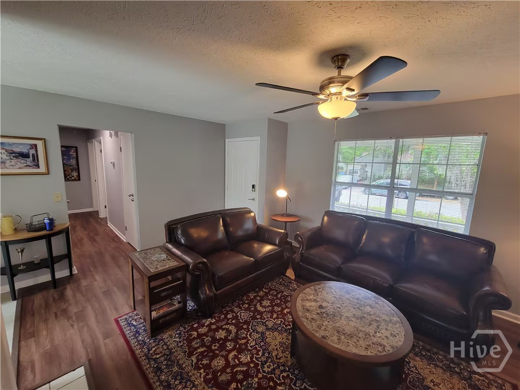 213 Redan Drive Savannah, GA 31410 - Photo 6 of 39