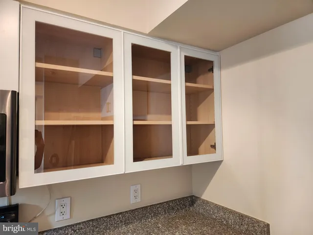 $2,850 | 5809 Nicholson Lane, Unit 304, Rockville, MD 20852