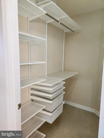 $2,850 | 5809 Nicholson Lane, Unit 304, Rockville, MD 20852