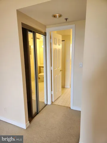 $2,850 | 5809 Nicholson Lane, Unit 304, Rockville, MD 20852